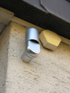 Außenfühler Temperatur/Luftfeuchtigkeit an der Haustür